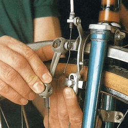 Felgenbremsen am Fahrrad. Wartung, Einstellung und Reparatur