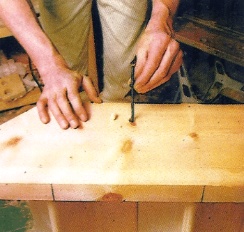 Eine einläufige Holztreppe selbst bauen