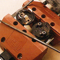 Verlängerungskabel reparieren, zuerst den Stecker ziehen