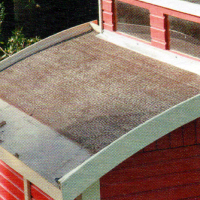 Dach decken, mit Bitumenpappe das Dach decken
